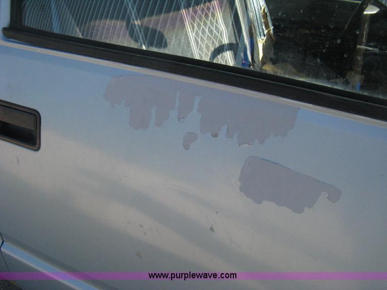 image for item E3073 1992 Chevrolet Cheyenne 2500 utility truck