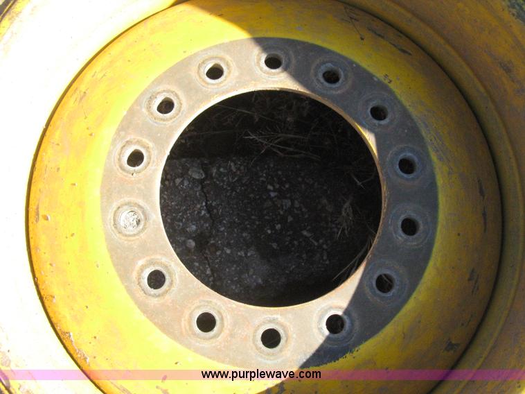 image for item E3074 (2) John Deere motorgrader wheels