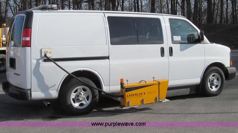 image for item E3673 Laserlux CEN30 Mobile Retroreflectometer with 2006 Chevrolet Express 1500 Cargo van