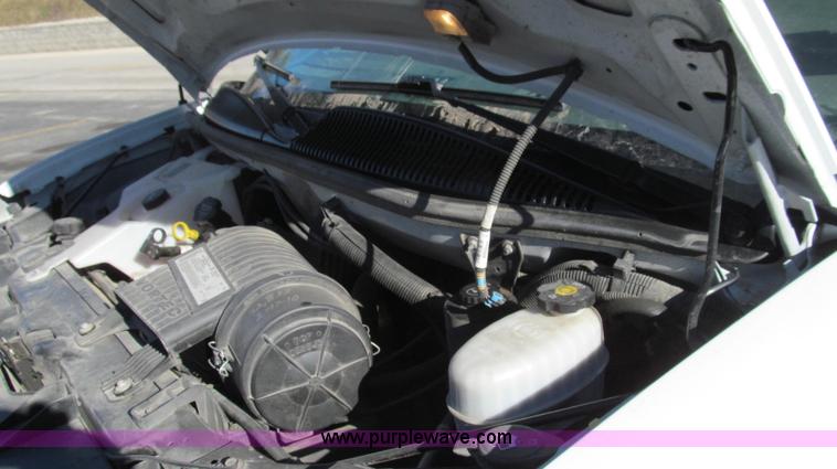 image for item E3673 Laserlux CEN30 Mobile Retroreflectometer with 2006 Chevrolet Express 1500 Cargo van