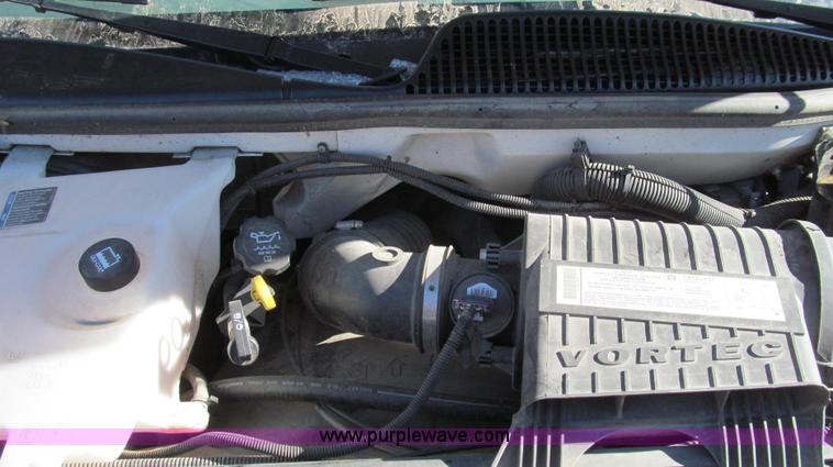 image for item E3673 Laserlux CEN30 Mobile Retroreflectometer with 2006 Chevrolet Express 1500 Cargo van