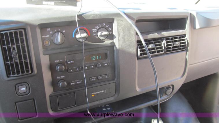 image for item E3673 Laserlux CEN30 Mobile Retroreflectometer with 2006 Chevrolet Express 1500 Cargo van