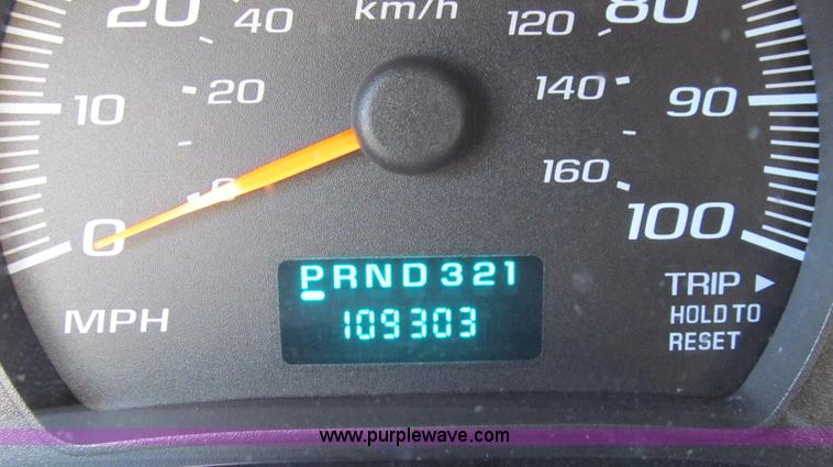 image for item E3673 Laserlux CEN30 Mobile Retroreflectometer with 2006 Chevrolet Express 1500 Cargo van