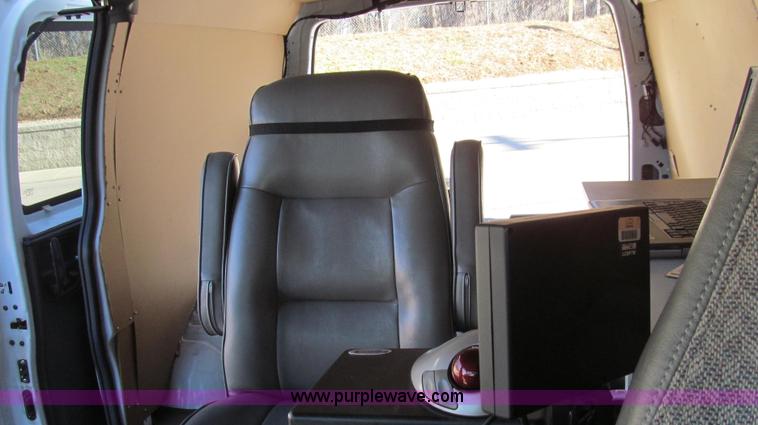 image for item E3673 Laserlux CEN30 Mobile Retroreflectometer with 2006 Chevrolet Express 1500 Cargo van