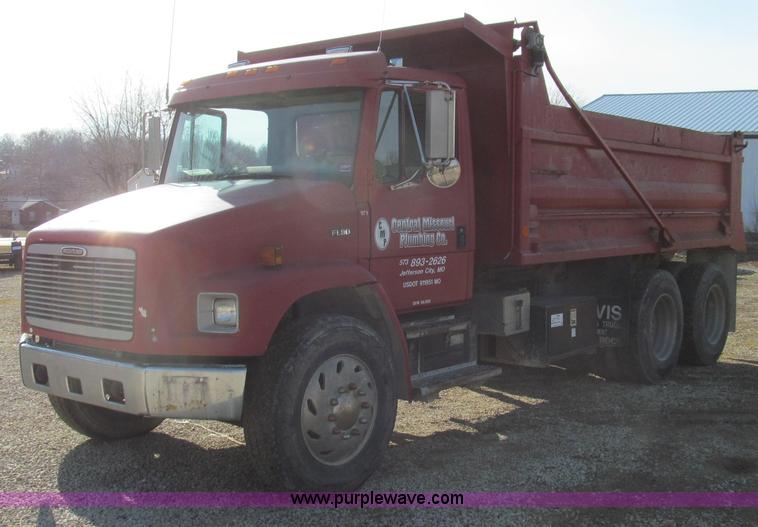 image for item E3719 1997 Freightliner FL80 dump truck