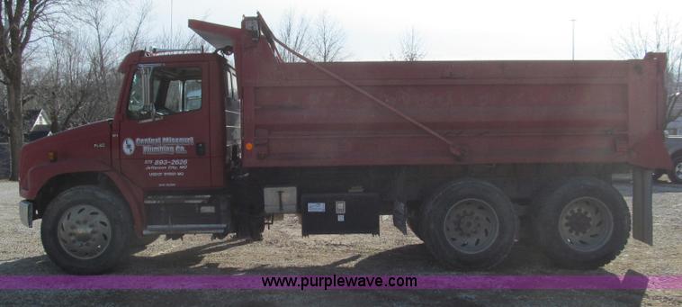 image for item E3719 1997 Freightliner FL80 dump truck