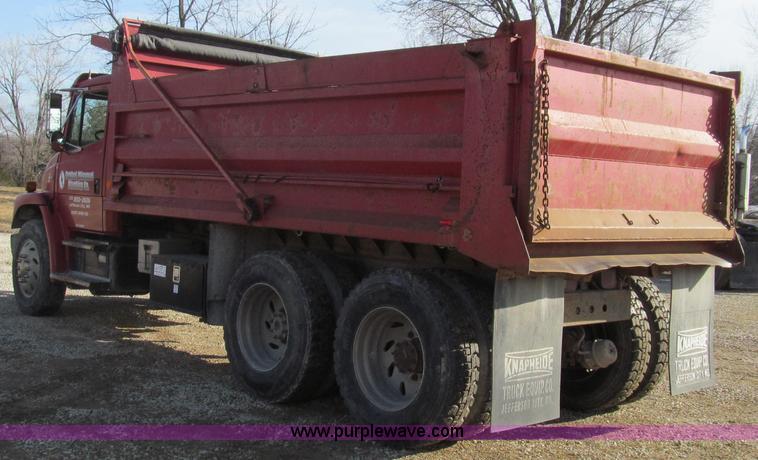 image for item E3719 1997 Freightliner FL80 dump truck