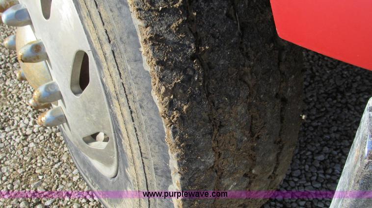 image for item E3719 1997 Freightliner FL80 dump truck