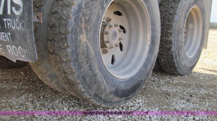 image for item E3719 1997 Freightliner FL80 dump truck