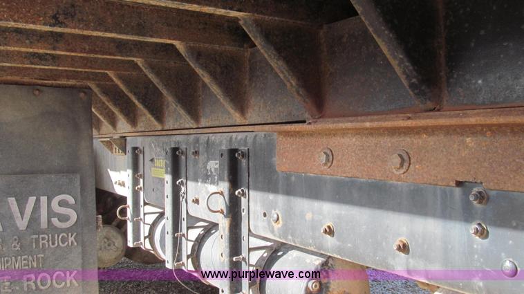 image for item E3719 1997 Freightliner FL80 dump truck