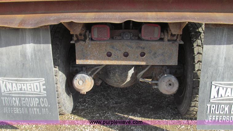 image for item E3719 1997 Freightliner FL80 dump truck