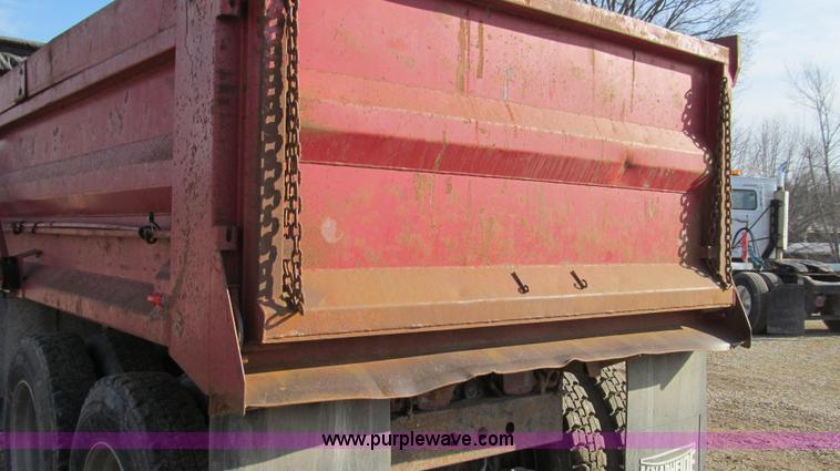 image for item E3719 1997 Freightliner FL80 dump truck