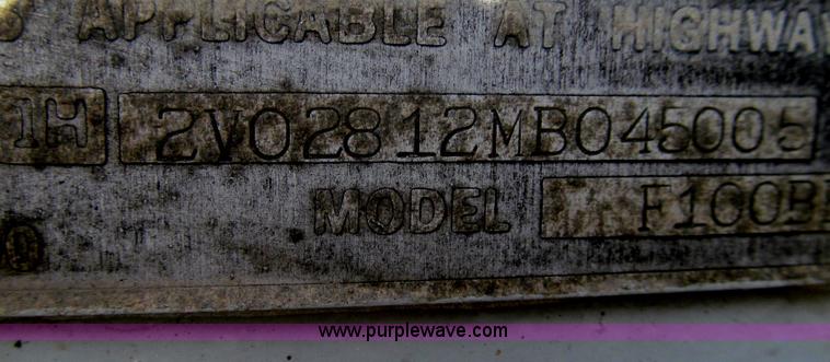 image for item E3720 1991 Fruehauf 30' enclosed van trailer