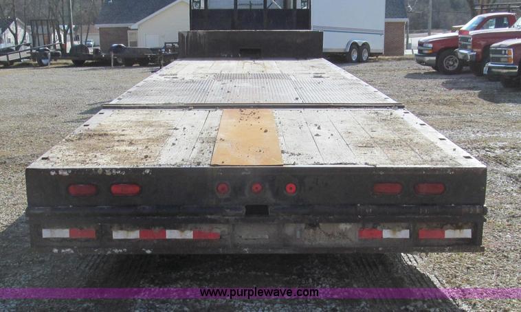 image for item E3721 2002 Trail-Eze TE70HT42 trailer