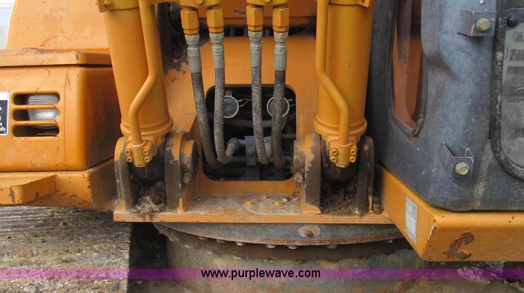 image for item E3722 2001 Case CX160 excavator
