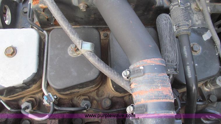 image for item E3722 2001 Case CX160 excavator