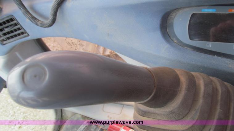 image for item E3722 2001 Case CX160 excavator