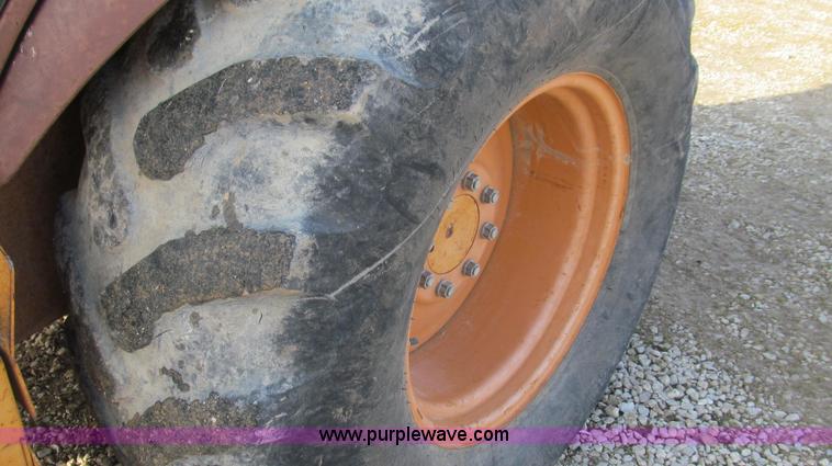 image for item E3723 1992 Case 580 Super K Extendahoe backhoe