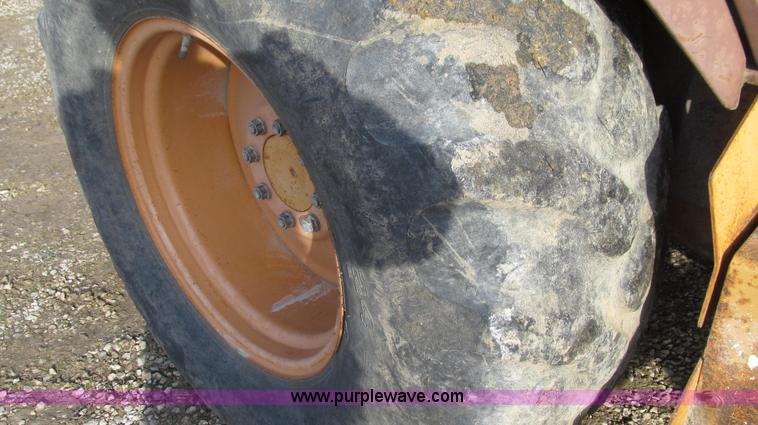 image for item E3723 1992 Case 580 Super K Extendahoe backhoe