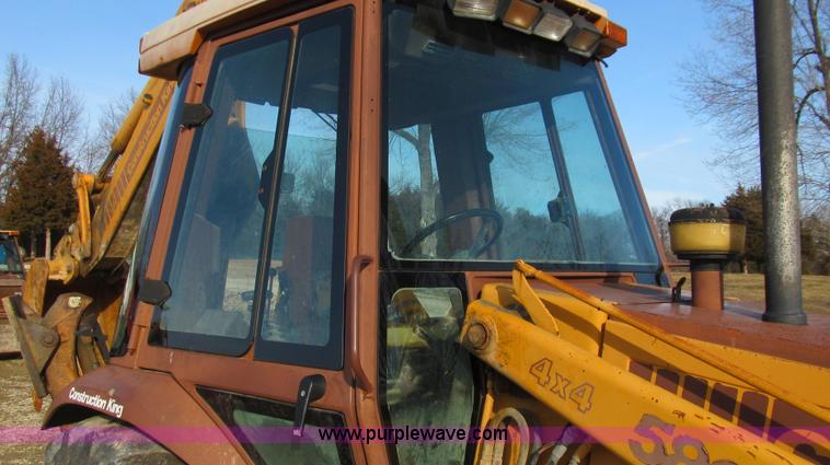 image for item E3723 1992 Case 580 Super K Extendahoe backhoe