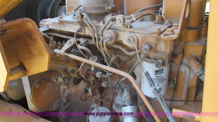 image for item E3723 1992 Case 580 Super K Extendahoe backhoe