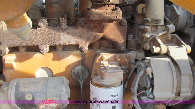 image for item E3723 1992 Case 580 Super K Extendahoe backhoe