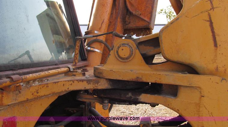 image for item E3724 1990 Case 580K Extendahoe backhoe
