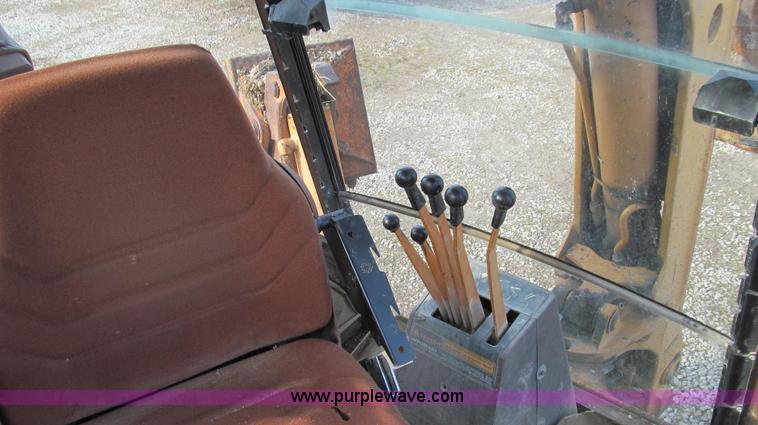 image for item E3724 1990 Case 580K Extendahoe backhoe