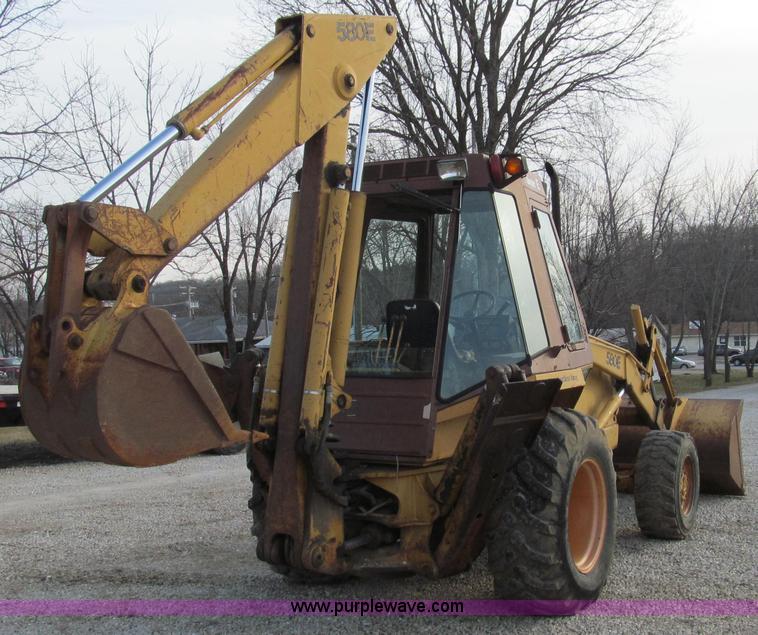 image for item E3725 Case 580E backhoe