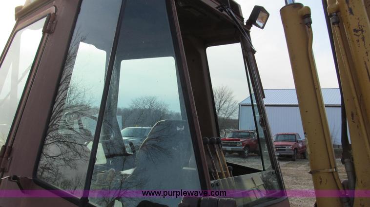 image for item E3725 Case 580E backhoe