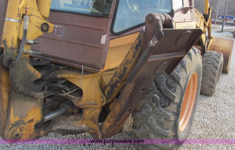 image for item E3725 Case 580E backhoe