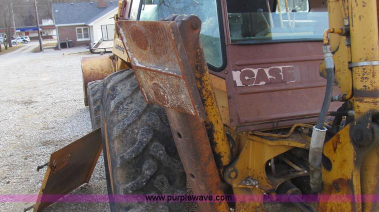 image for item E3725 Case 580E backhoe