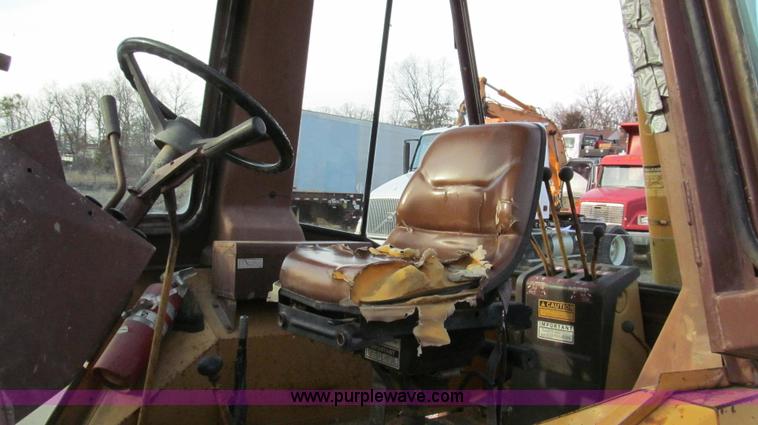 image for item E3725 Case 580E backhoe
