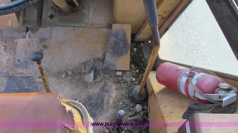 image for item E3725 Case 580E backhoe