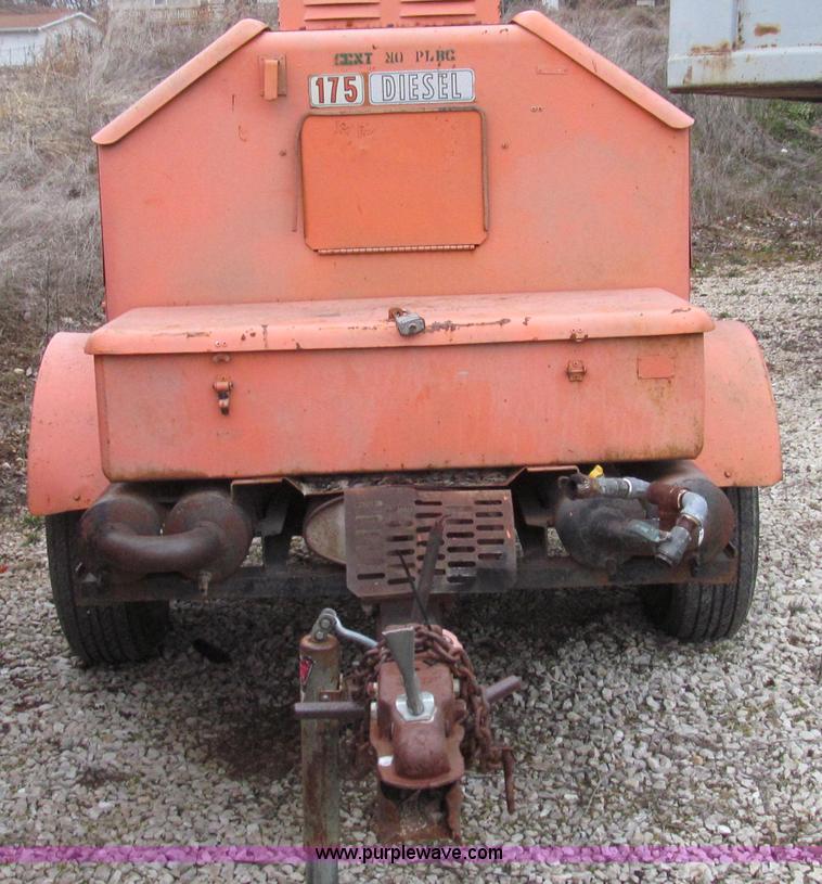 image for item E3726 Lindsay 175OD portable air compressor