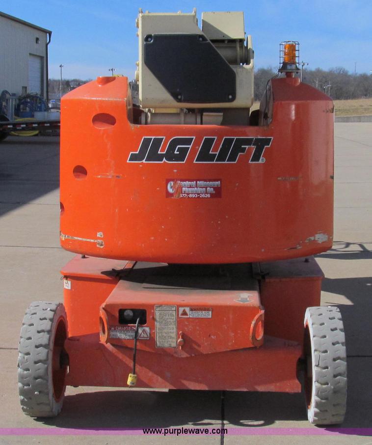 image for item E3737 1998 JLG N40 aerial lift