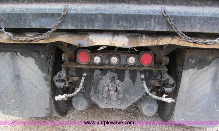 image for item E5704 1988 International 9300 SFA dump truck