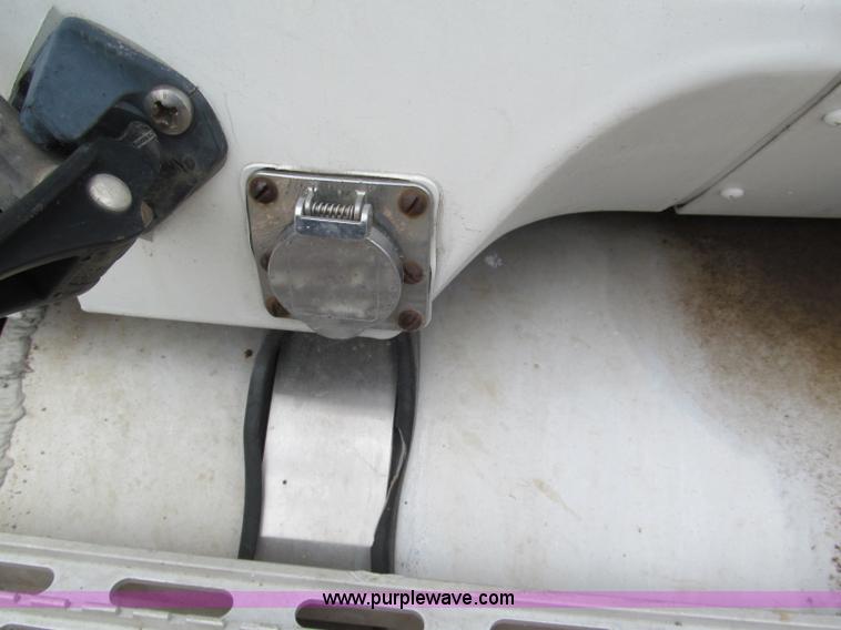 image for item E5704 1988 International 9300 SFA dump truck