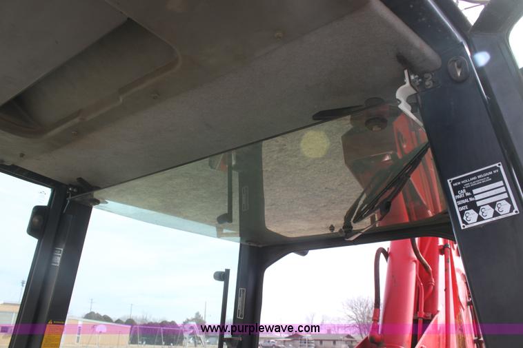 image for item E8431 1996 Ford 5550 backhoe