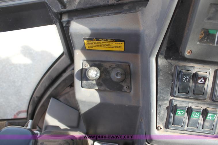 image for item E8431 1996 Ford 5550 backhoe