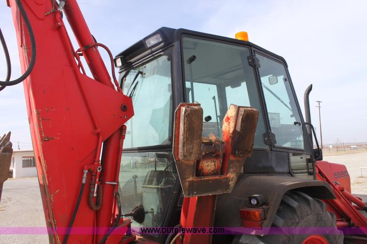 image for item E8431 1996 Ford 5550 backhoe