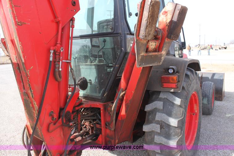 image for item E8431 1996 Ford 5550 backhoe