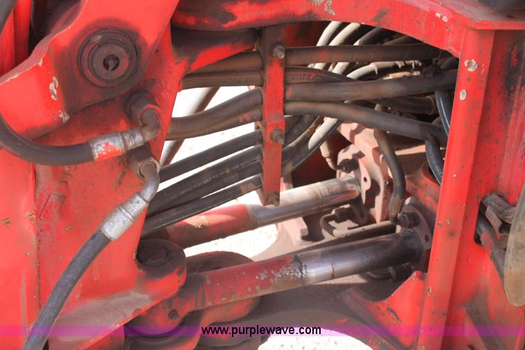 image for item E8431 1996 Ford 5550 backhoe