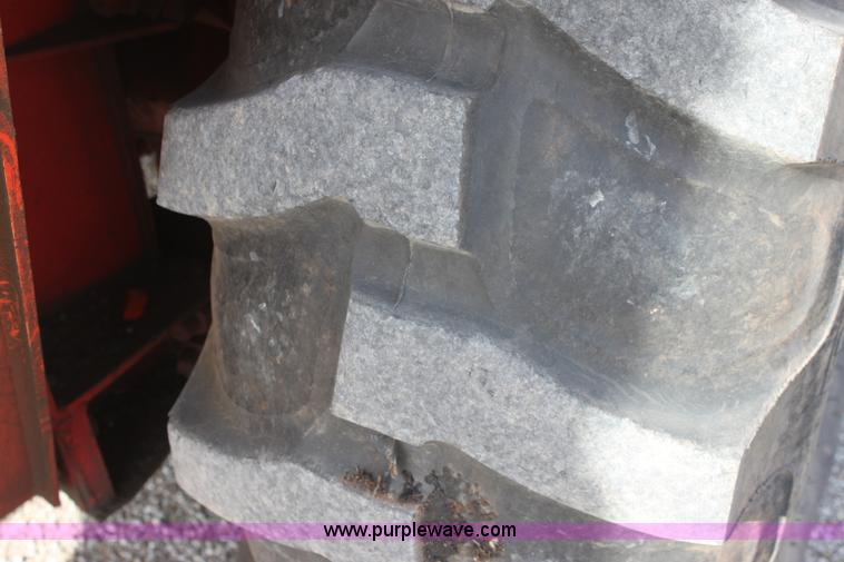 image for item E8431 1996 Ford 5550 backhoe