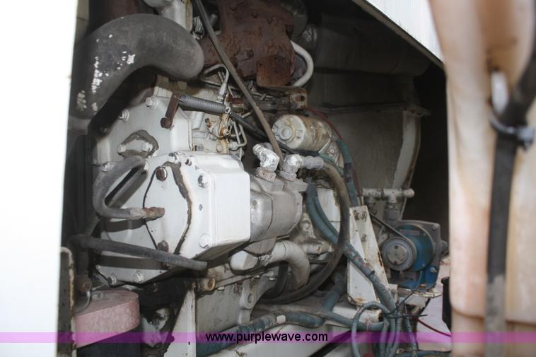 image for item F2511 1993 Ford Cargo 700 Elgin street sweeper