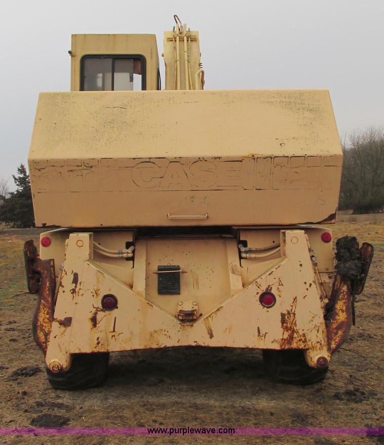 image for item F2822 1989 Case 1085B Cruz Air excavator