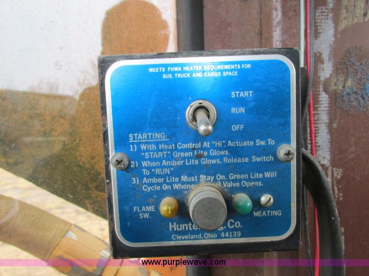 image for item F2822 1989 Case 1085B Cruz Air excavator