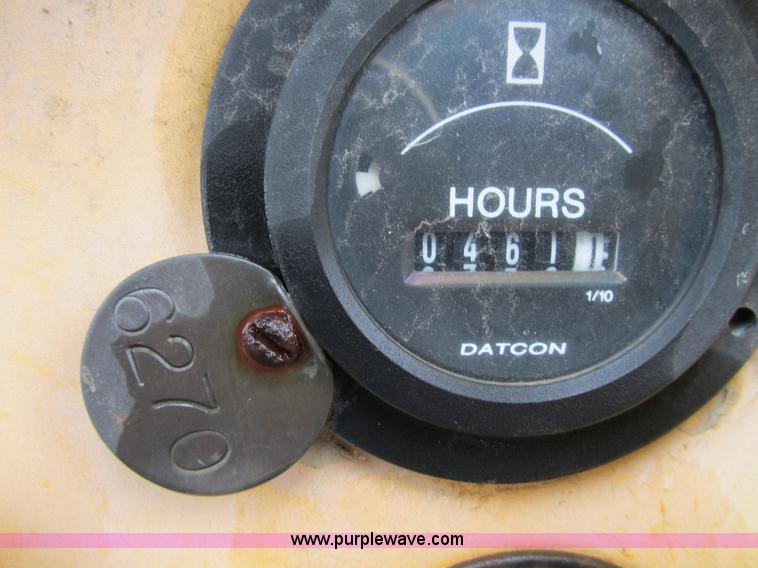 image for item F2822 1989 Case 1085B Cruz Air excavator