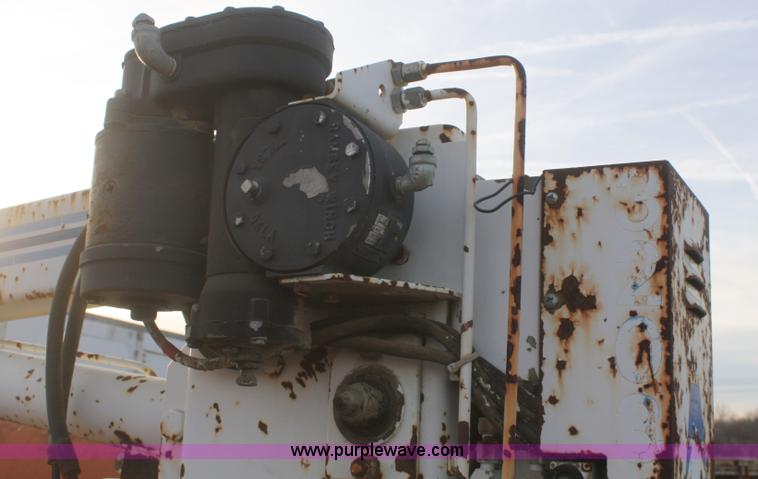 image for item F2846 Knapheide utility bed