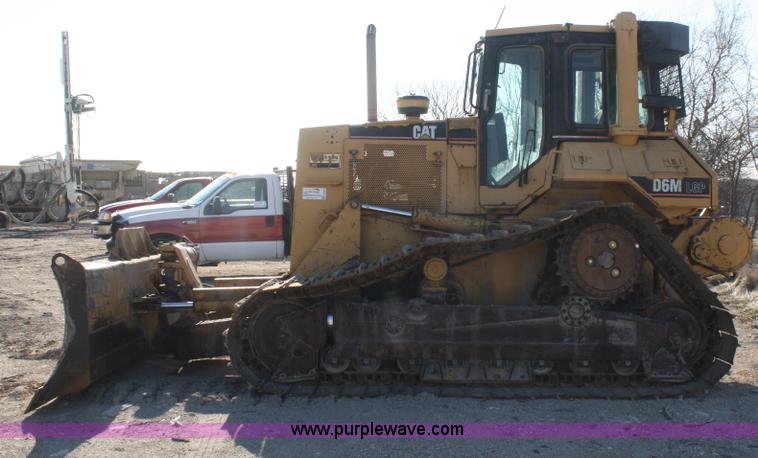 image for item F2849 1997 Caterpillar D6MLGP dozer